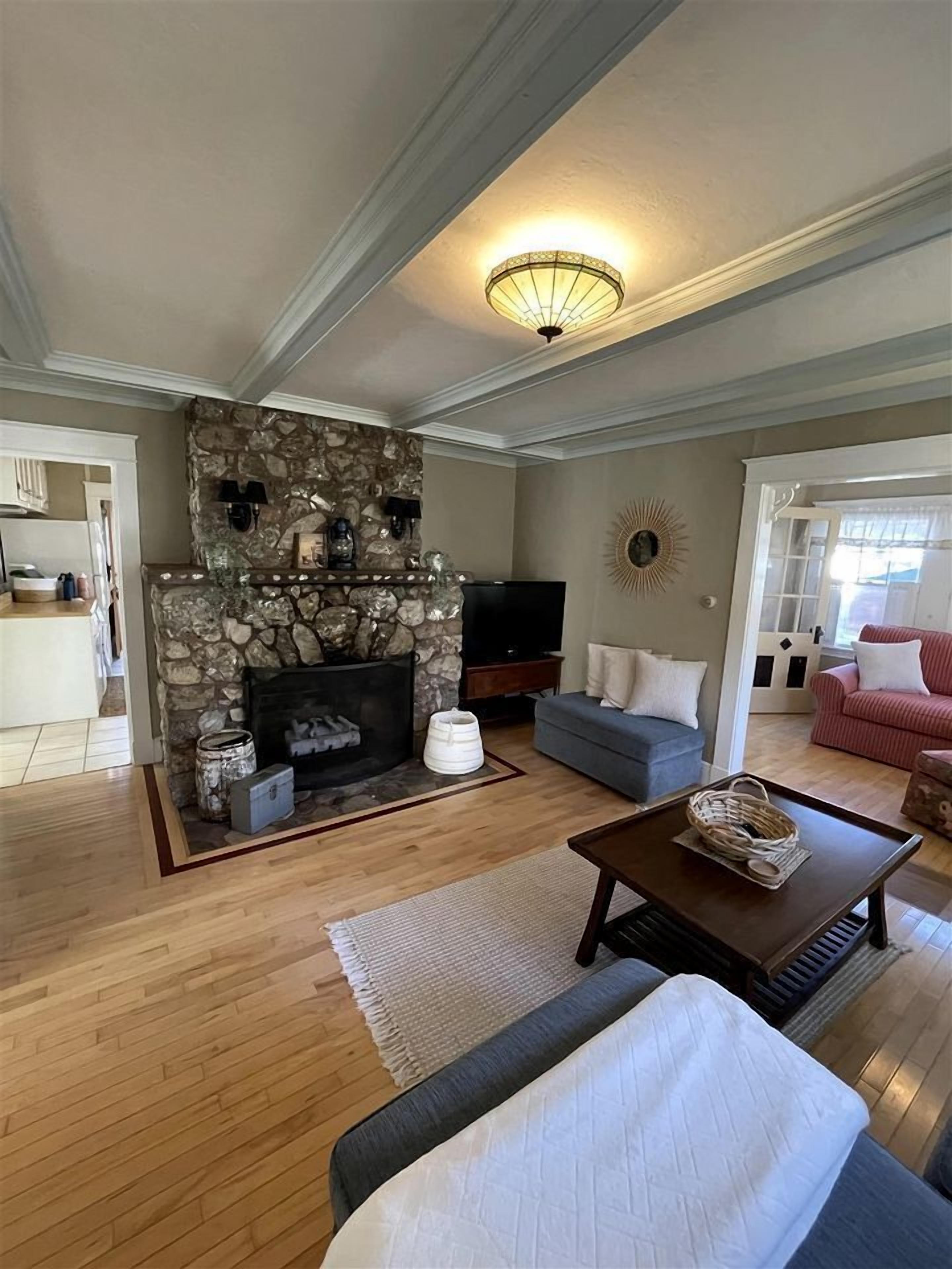 TV, fireplace, video games
