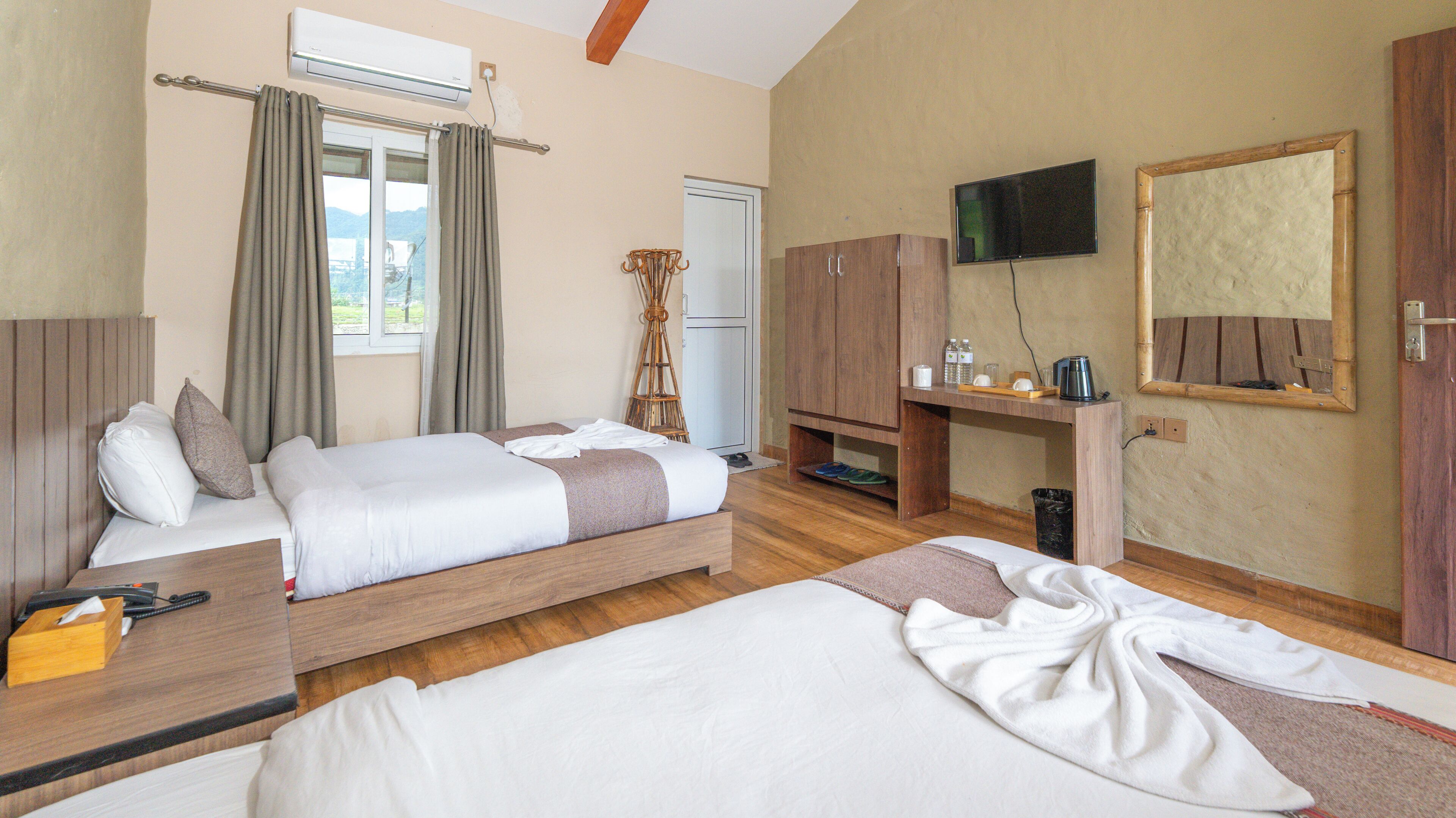 Deluxe Twin Room, Garden View