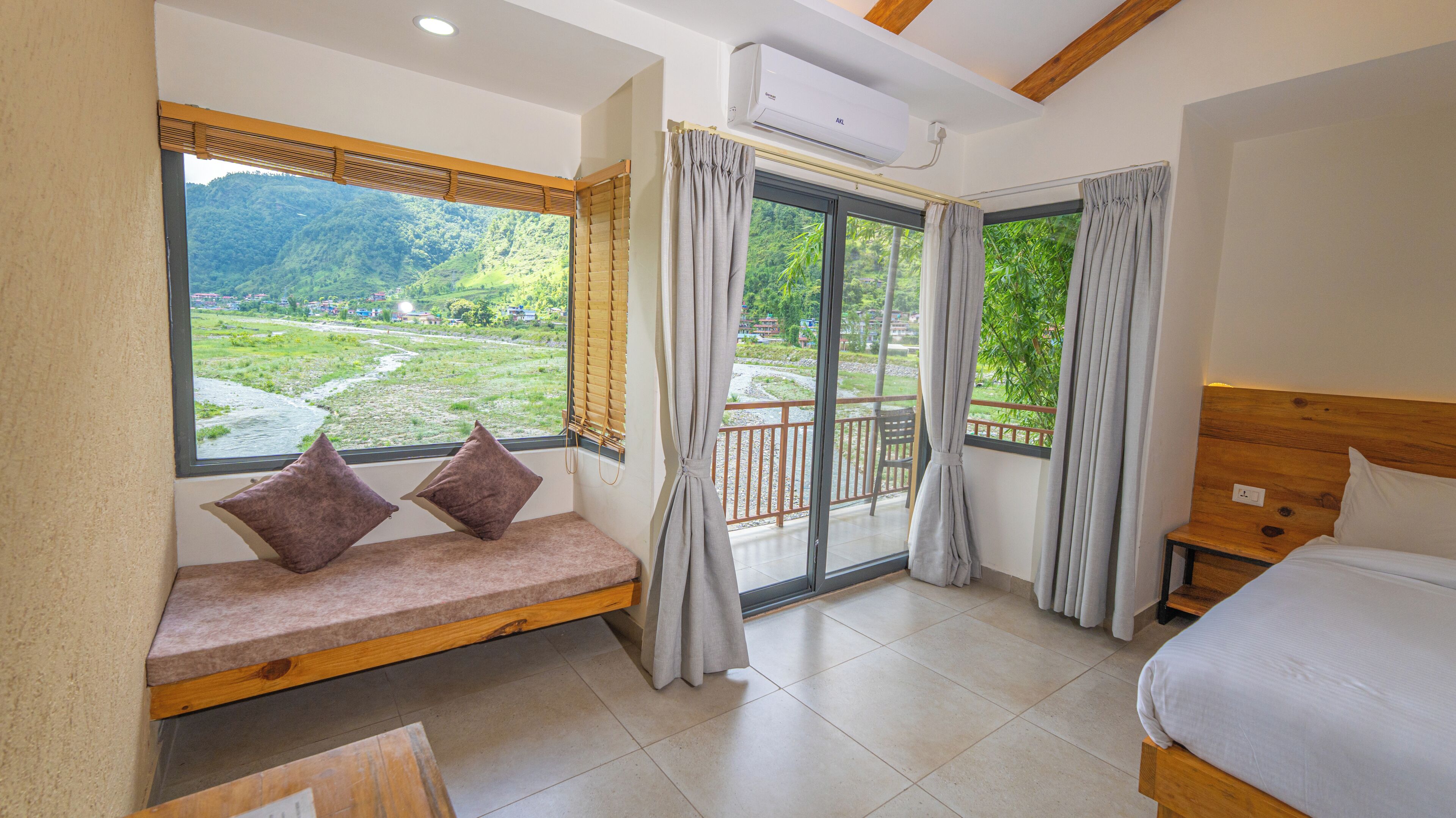 Premium Quadruple Room