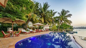 Căn hộ Deluxe, quang cảnh biển | Hồ bơi