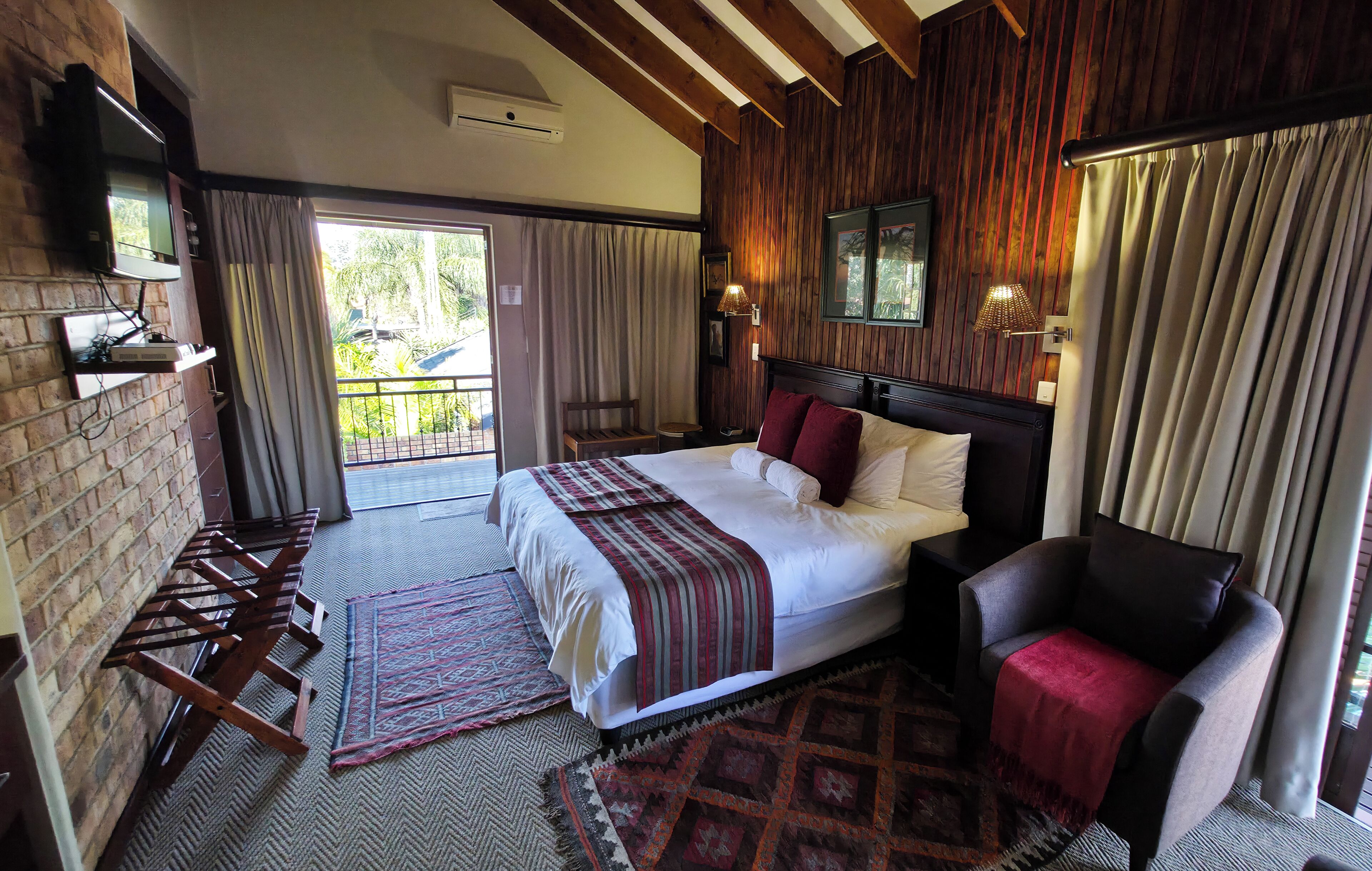 Deluxe Double or Twin Room, Patio, Garden View | Garden view