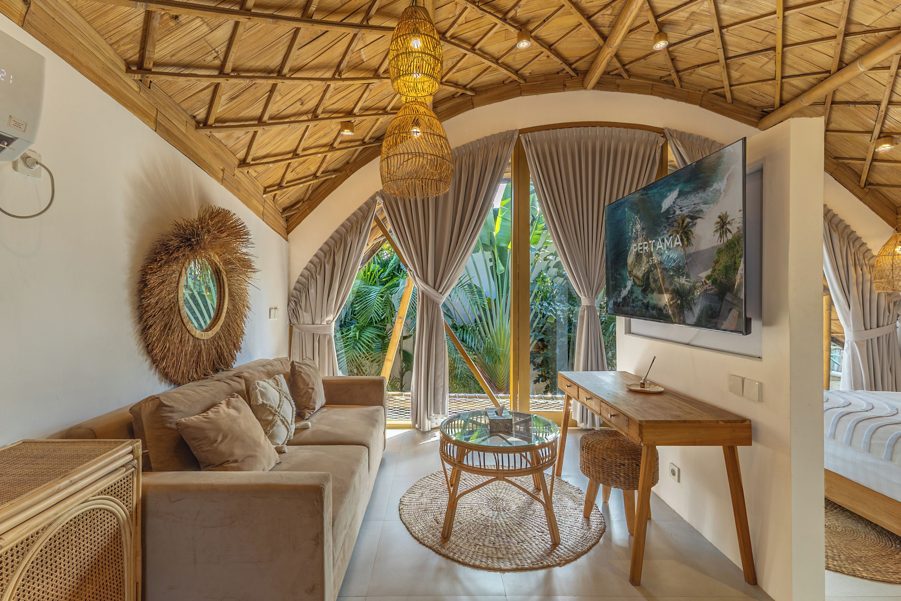 Villa Deluxe, 3 habitaciones, vistas a la piscina | Zona de estar