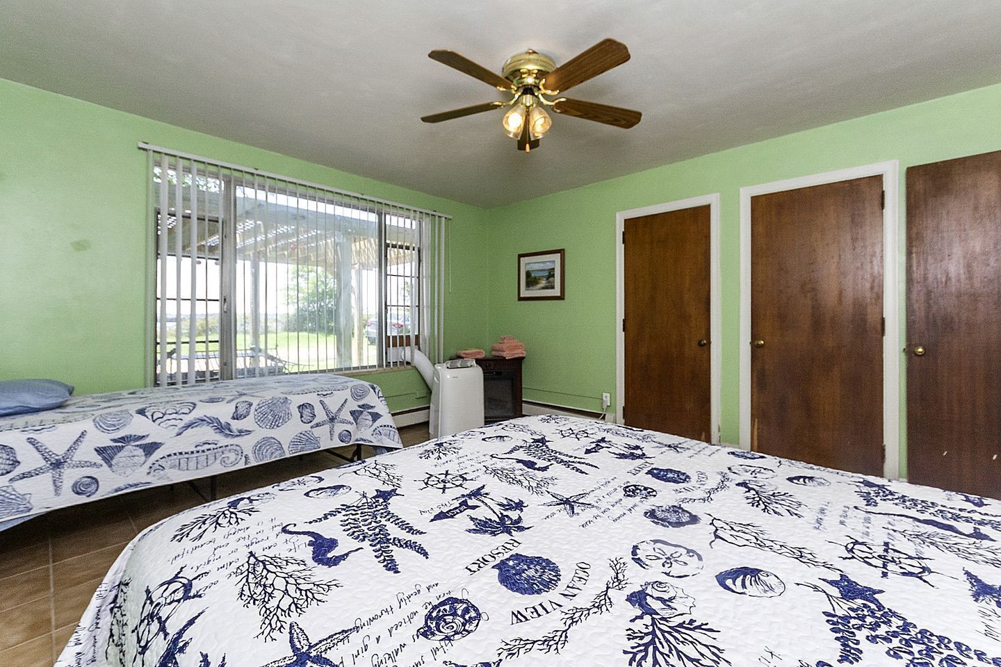 3 bedrooms, WiFi, bed sheets