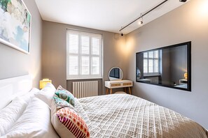 3 bedrooms, free WiFi - Elegant Marylebone/baker St Escape (London)