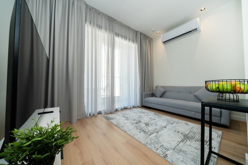New Central Studio With Balcony - Limassol