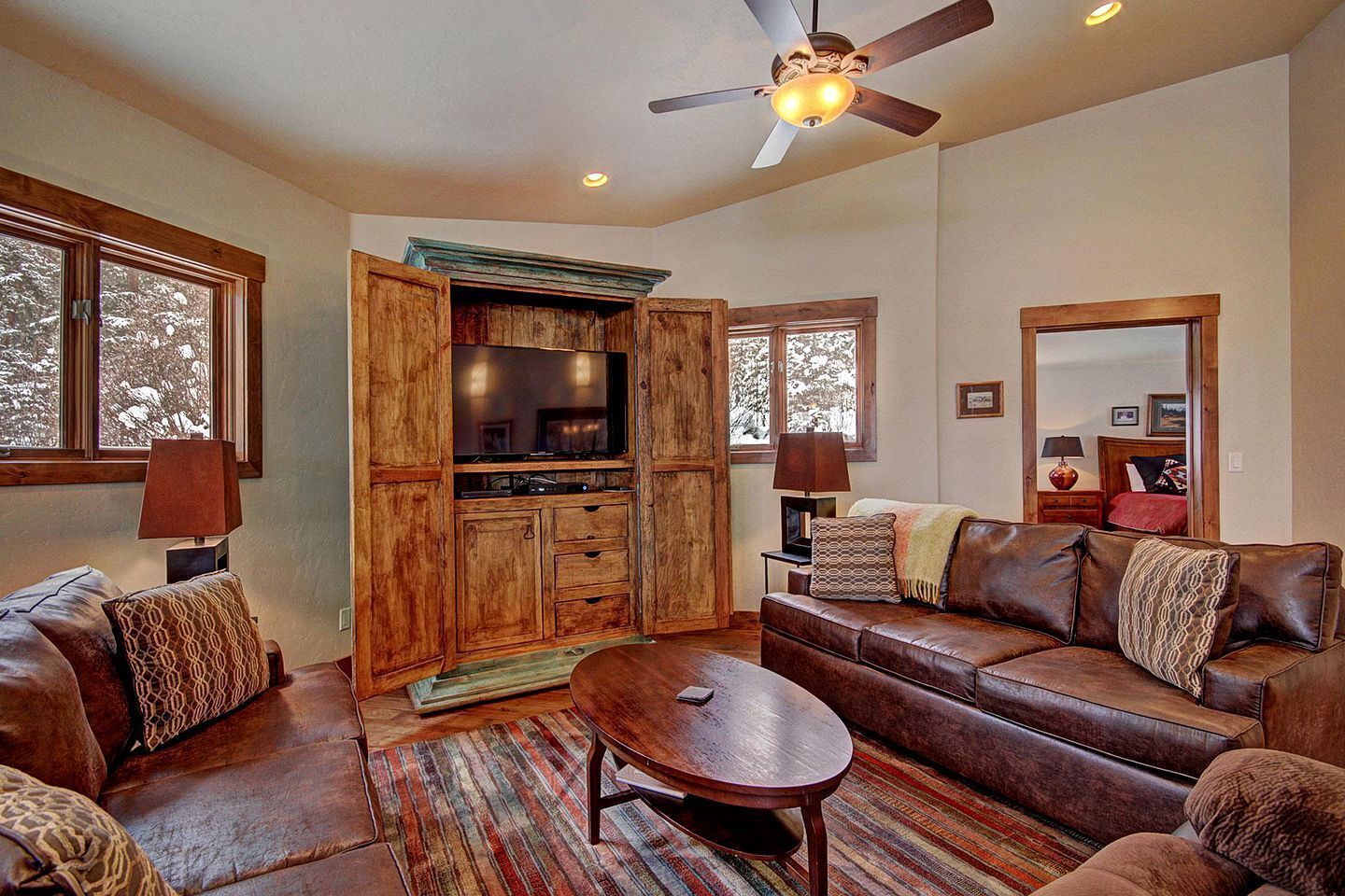 TV, fireplace, DVD player, stereo
