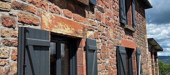 The pretty red sandstone house