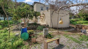 Unclassified image, 5 of 42, button - Oak Farm Traditional Family House (Andros)