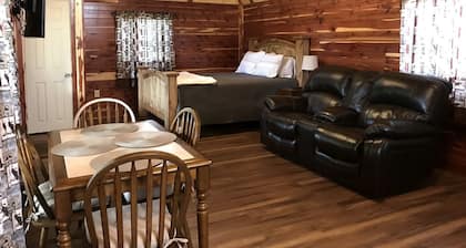 Comfortable Cabin Rental on a Winery for a Romantic Getaway in Oklahoma