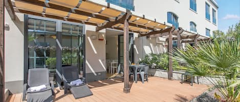Family Apartment, 1 Bedroom, Balcony, Sea Facing (Mediterranea 35 in Savona) | Exterior