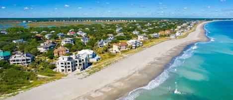 Beach nearby, sailing, kayaking, fishing