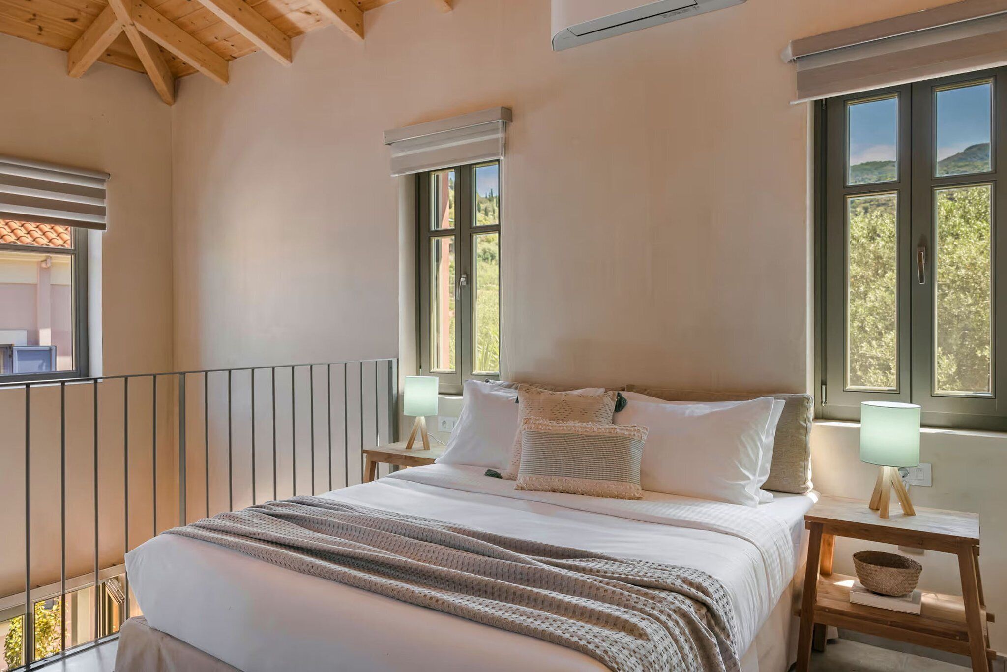 1 bedroom, in-room safe, iron/ironing board, free WiFi
