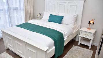 Apartment, Park View | Blackout curtains, soundproofing, iron/ironing board, free WiFi