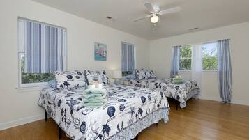 4 bedrooms, desk, WiFi, bed sheets