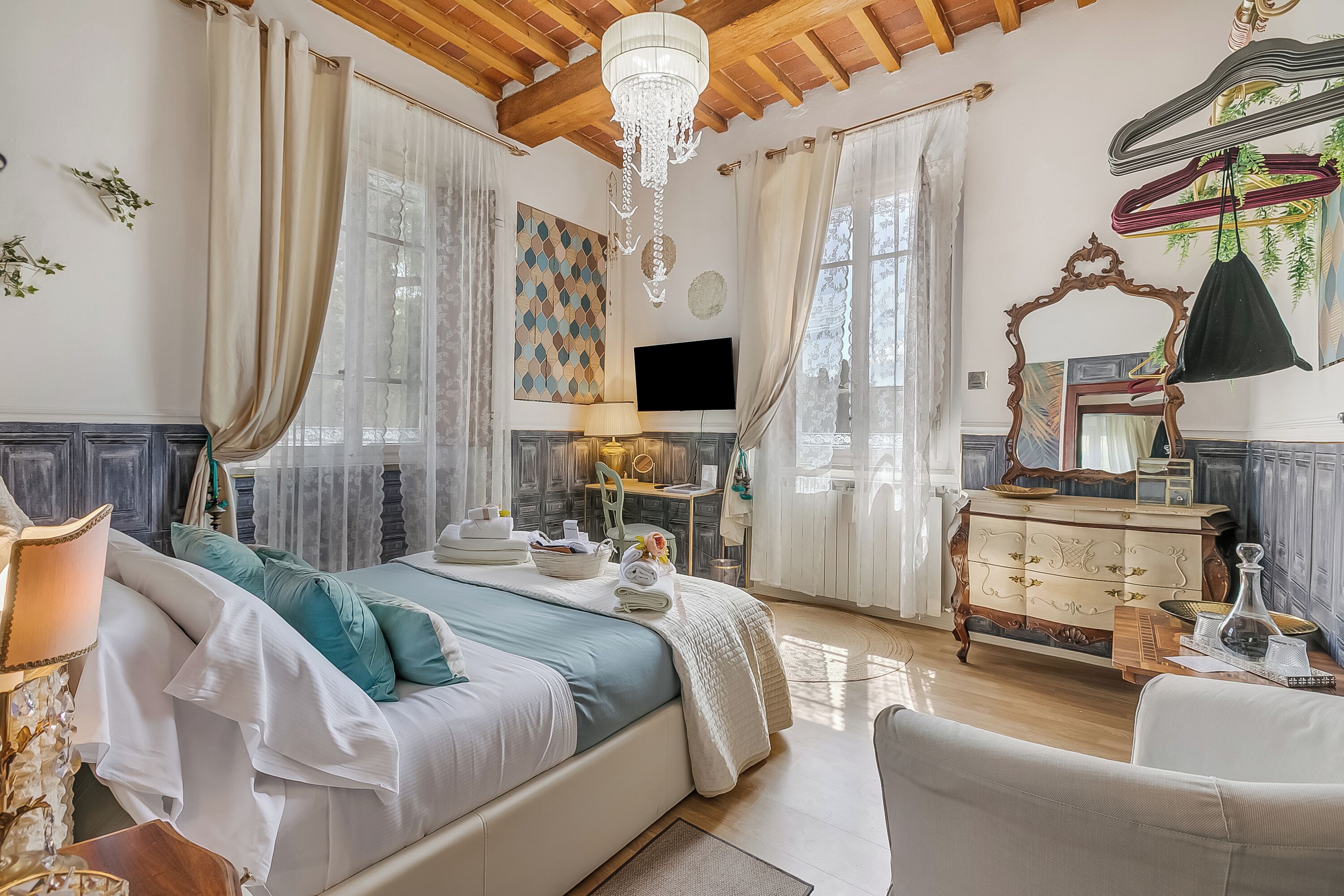 Family House, Multiple Bedrooms, Microwave (Villa Mon Paradis Love with Garden) | 7 bedrooms