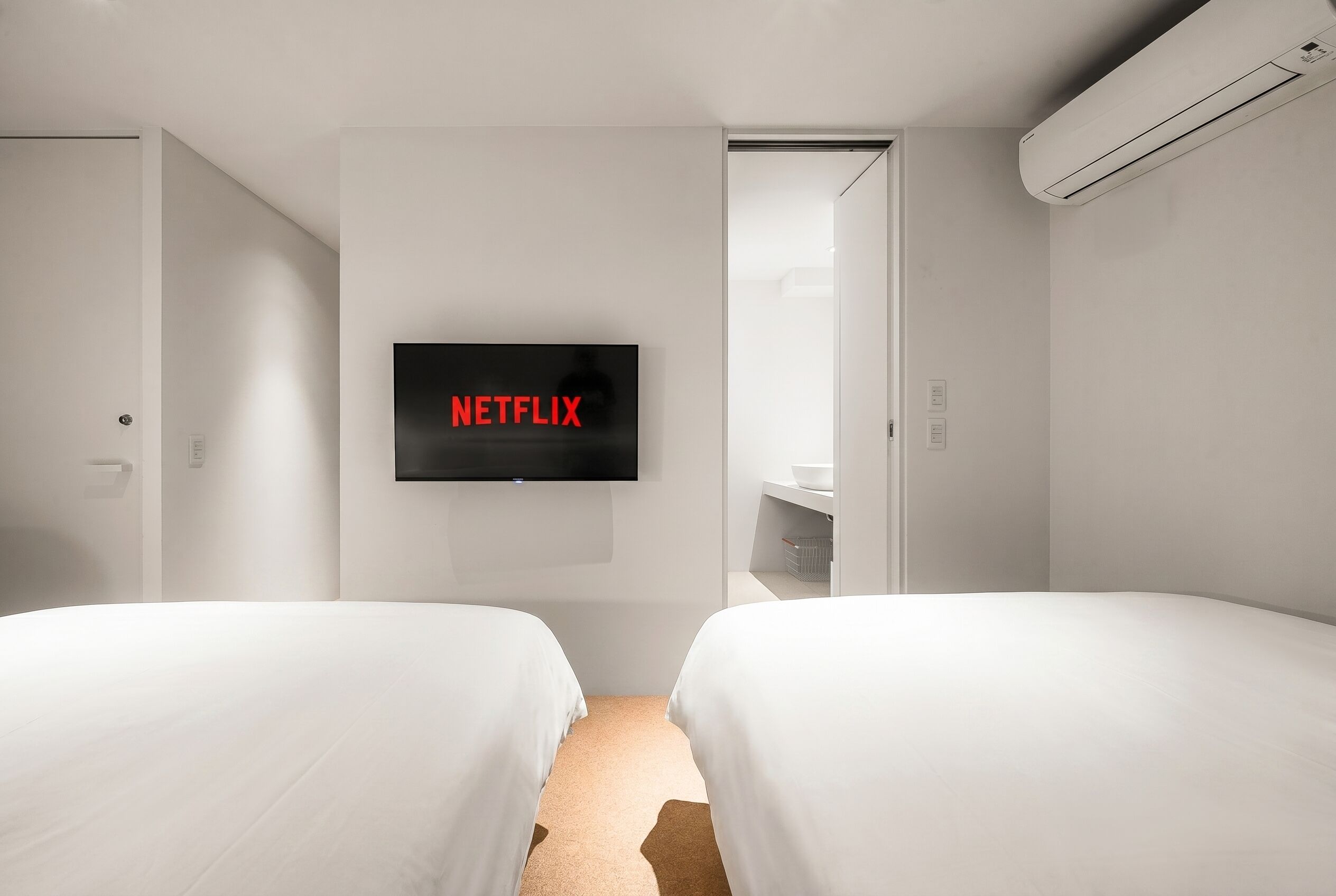 In-room safe, iron/ironing board, free WiFi