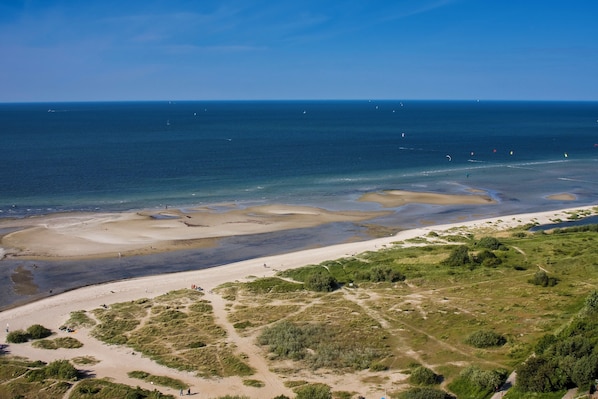 Beach nearby - Fernsicht: Breathtaking Baltic Sea Views & Modern Luxury (Wendtorf)