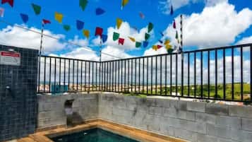 Piscina externa