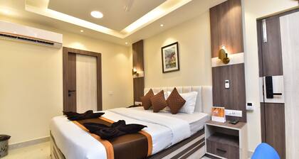 EENNRA ATTRAYEE GUEST HOUSE & BANQUET