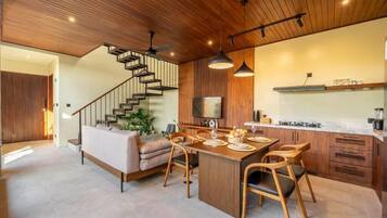 Deluxe Villa, 2 Bedrooms, Private Pool | Interior