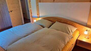 Comfort appartement, 1 slaapkamer, uitzicht op tuin | Gratis wifi, beddengoed