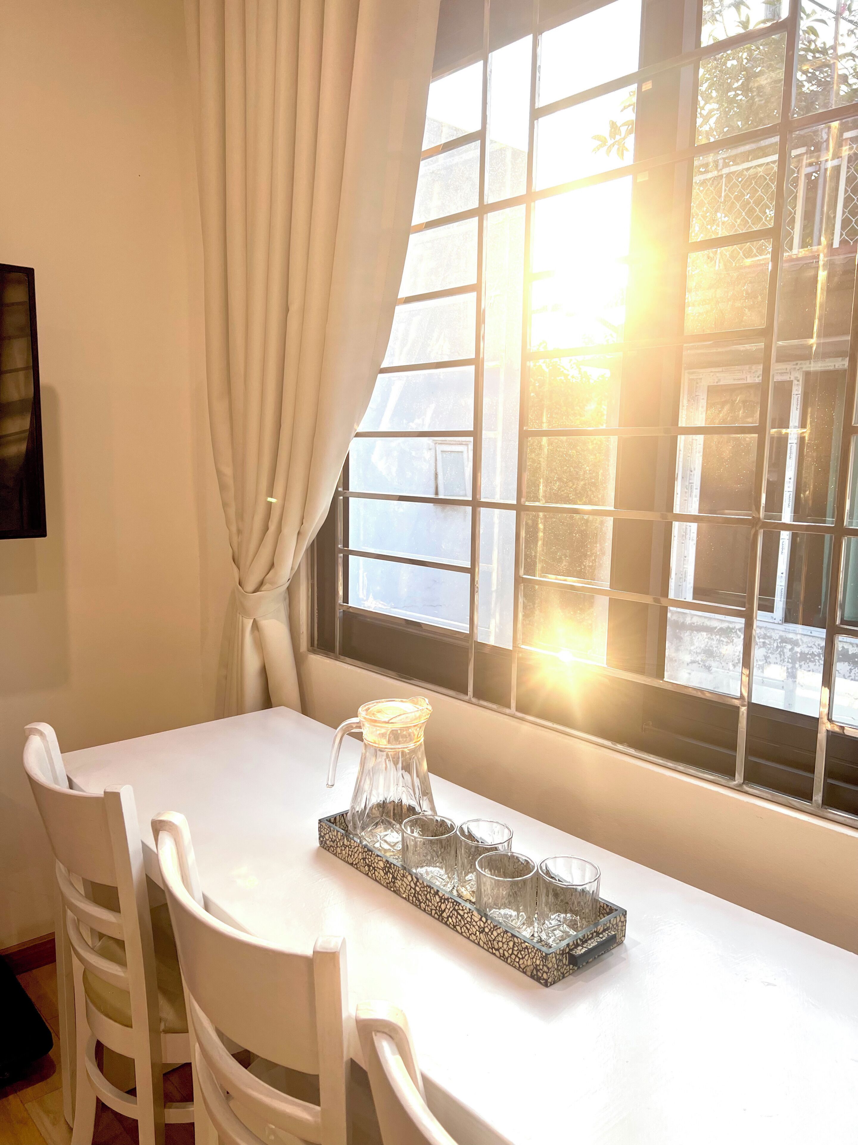 ห้องดีลักซ์ดับเบิลหรือทวิน, ลานระเบียง, วิวเมือง | ร้านอาหาร