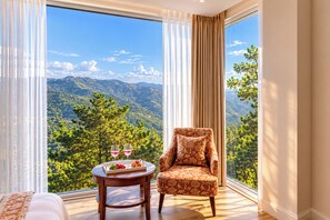 Căn hộ phong cách cổ điển | Nội thất