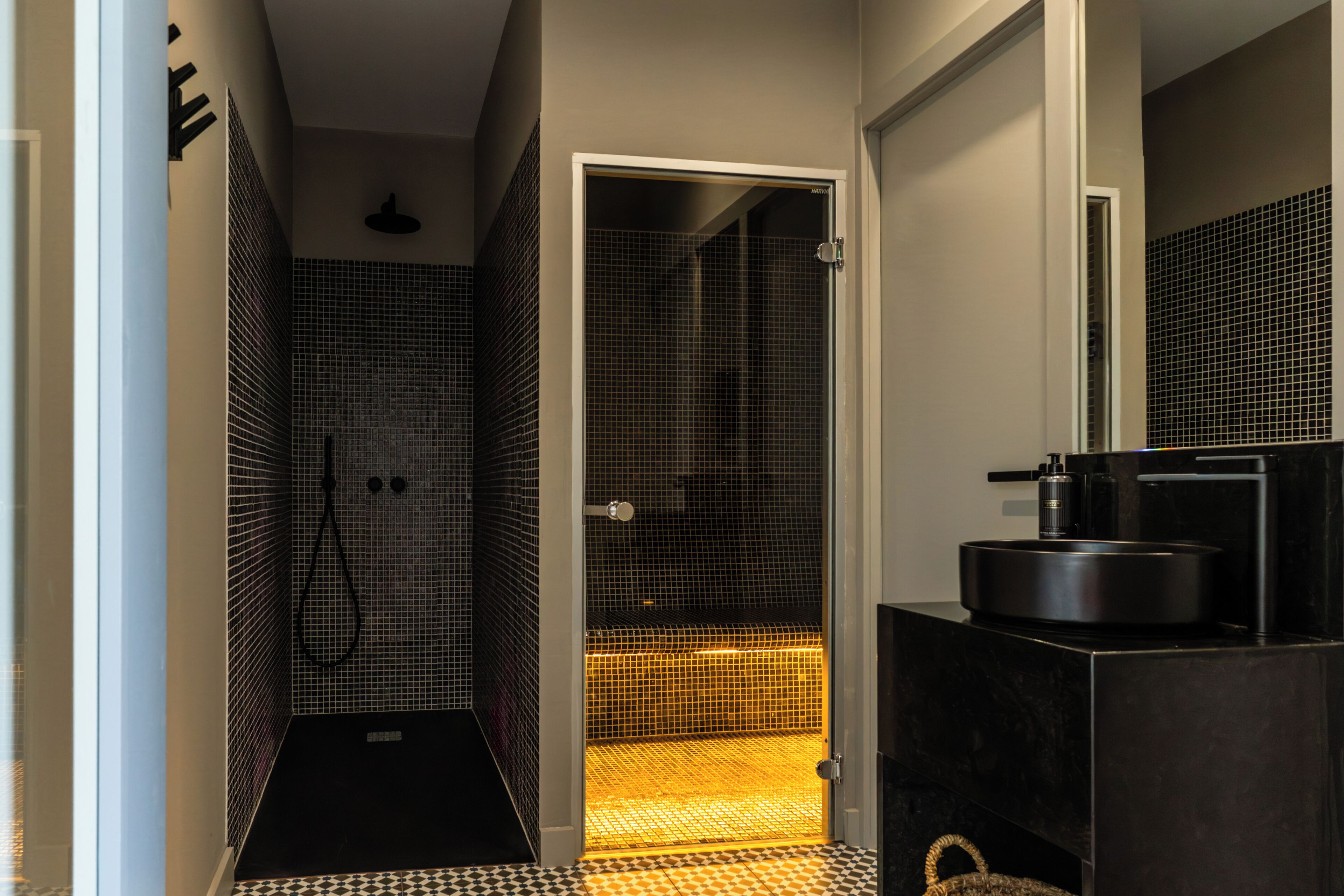 Couples treatment rooms, massages
