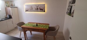 Dining - Vrbo Property (Müllheim im Markgräflerland)