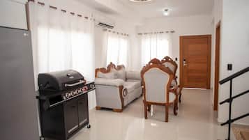 Villa, 3 Bedrooms, Patio | Living room