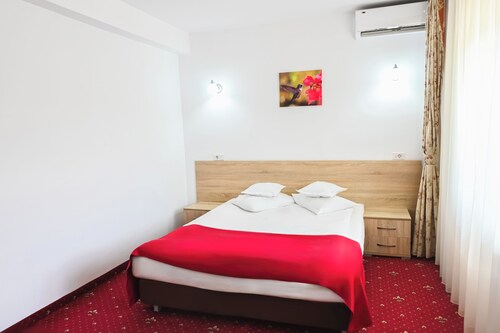 Hotel Sallaris