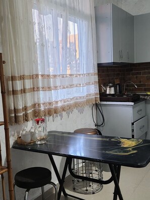Private kitchen - Peaceful 3-bedroom house in Batumi perfect for relaxing getaways (BATUMI)