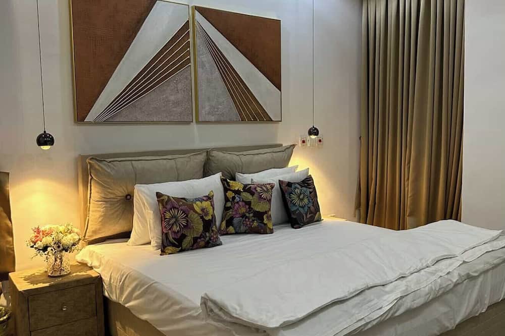 Gifted Shortlet and Serviced Apartments