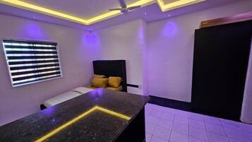 Economy-Apartment, Balkon, Stadtblick | Innenbereich