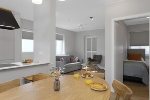 Appartement, 2 chambres, rez-de-chaussée | Restauration