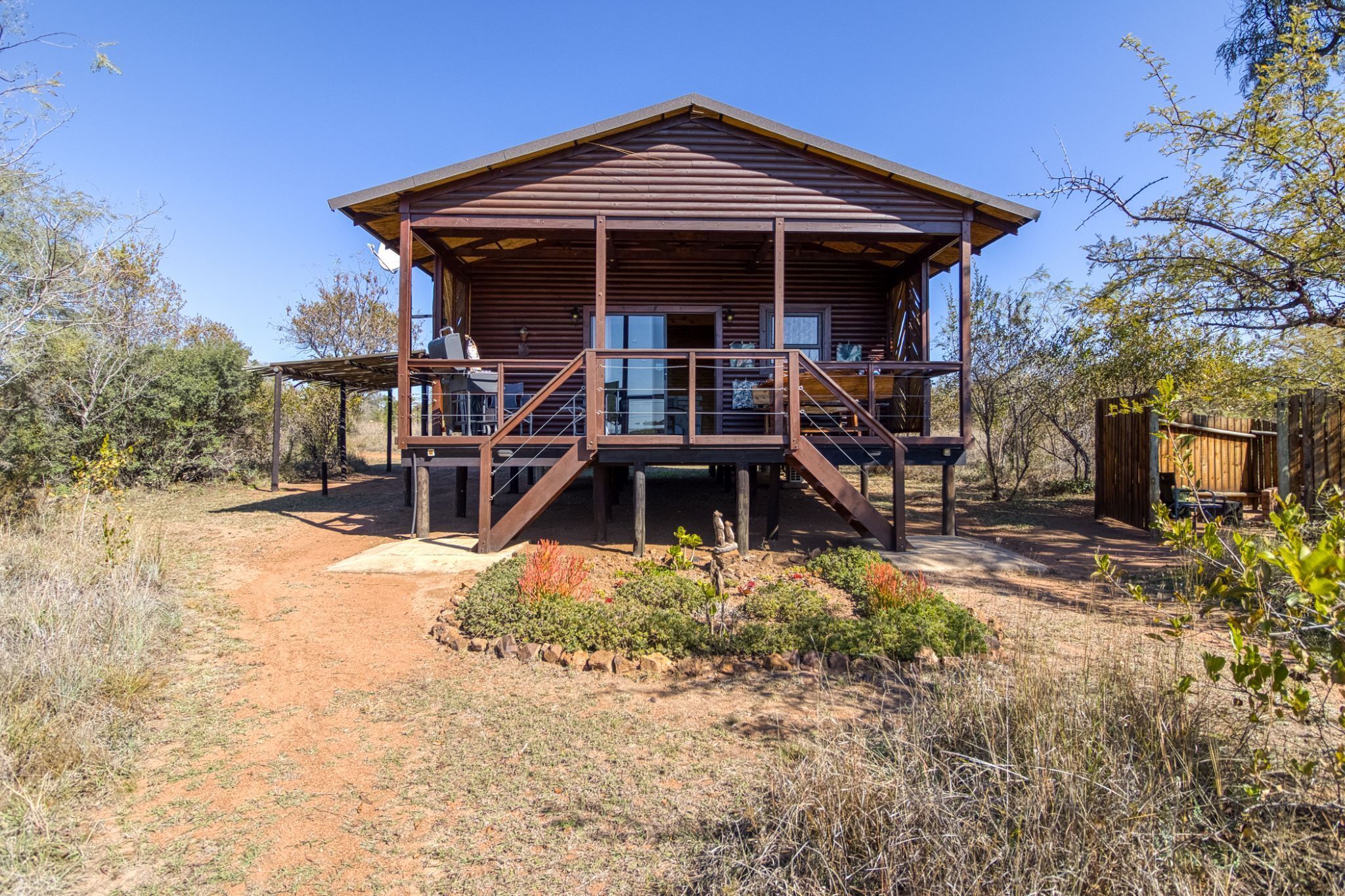 Family Cabin | Exterior