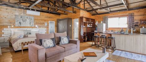 Standard Cabin, Non Smoking, Air conditioning | Living area