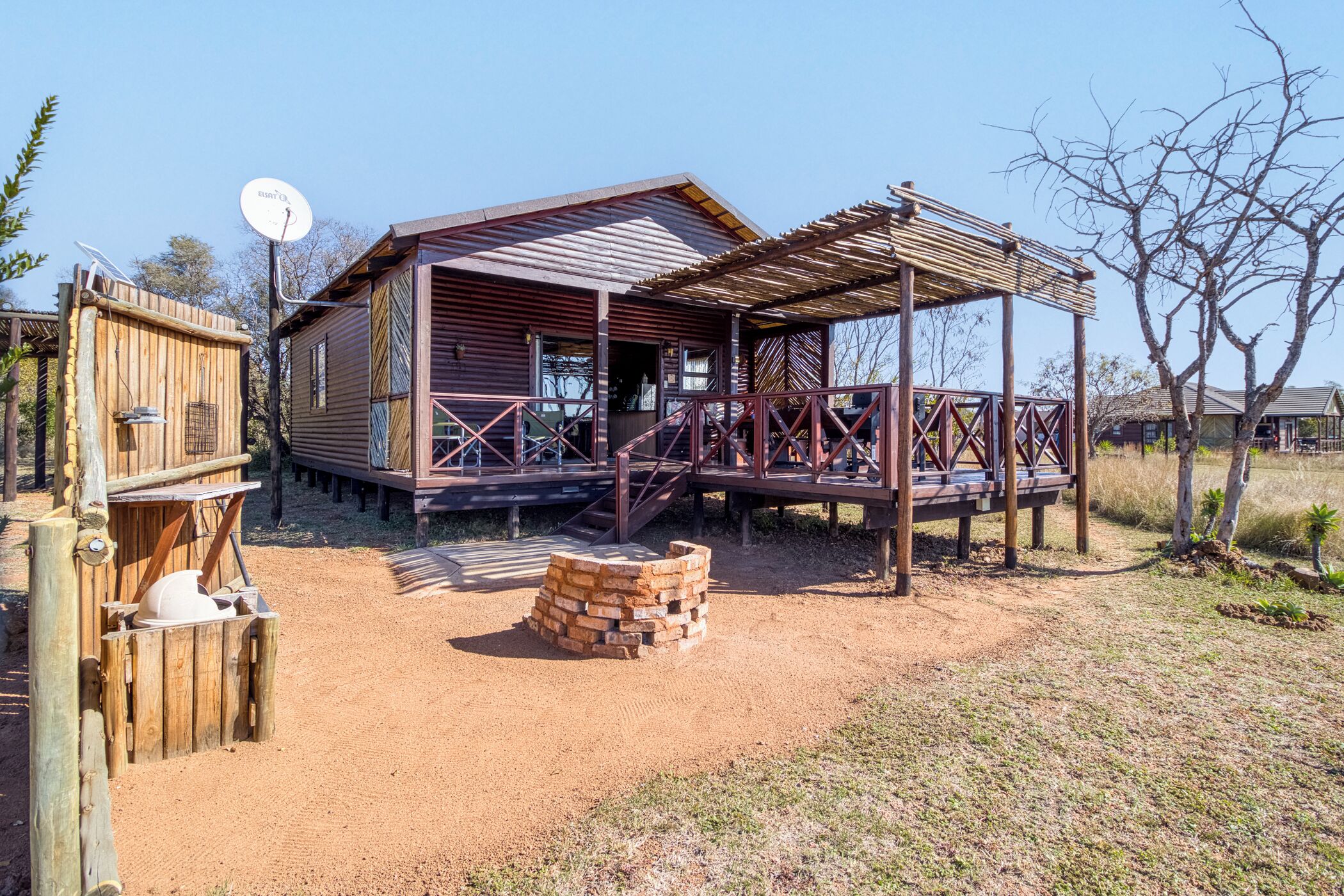 Standard Cabin | Exterior