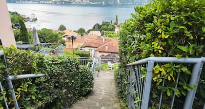 Cottage Antico Ulivo Lake Como View in Bellagio with Free Parking, AC, and Patio