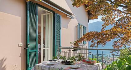 Cottage Antico Ulivo mit Seeblick in Bellagio, kostenlosem Parkplatz, Klimaanlage & Patio