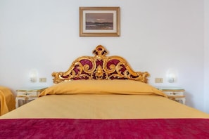 Classic Triple Room, City View | Free WiFi - Casa Boccassini (Venice)
