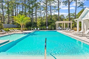 Pool - Stay where Serenity Meets Luxury (Panama City Beach)