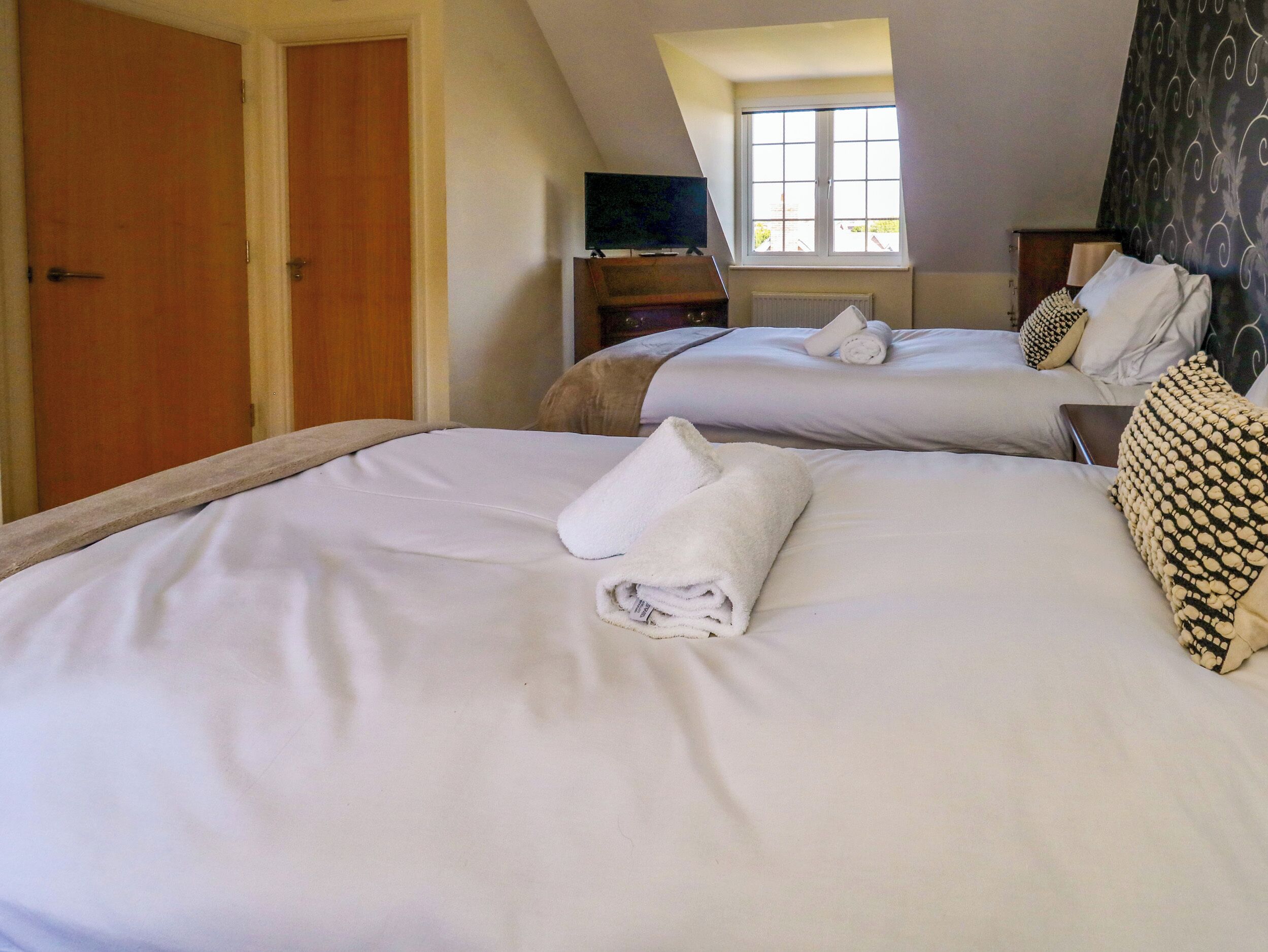 3 bedrooms, free WiFi, individually decorated, individually furnished