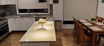 Cosy Family Home in Charlemont | Clean, Pet-Free & Near Surf Coast