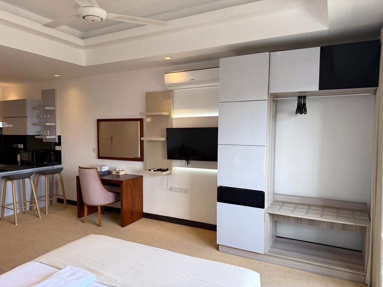 1 bedroom, iron/ironing board, WiFi