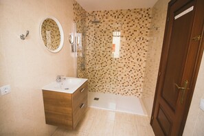 Bathroom - Sara 3, Playa Blanca (Playa Blanca)