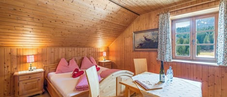 Bureau, Wi-Fi, draps fournis