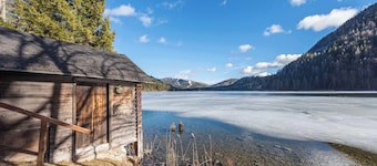 Chalet Erlauf | Parking | Garden | Lakefront