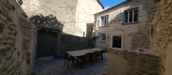 Cathar Cottage, Country House: Peace, Coolness, and Nature
