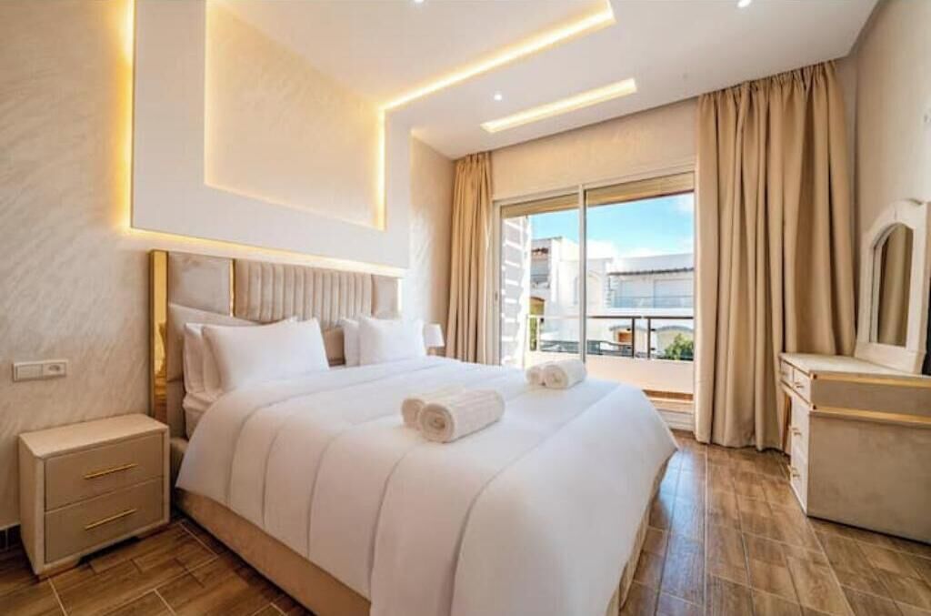4 Schlafzimmer, Bügeleisen/Bügelbrett, WLAN, Bettwäsche